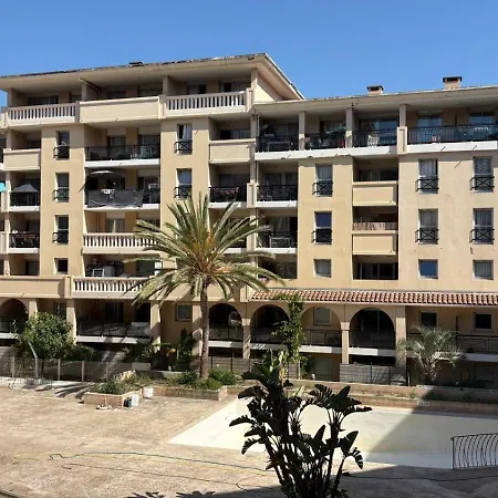 216 Daire Cannes